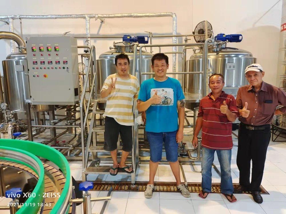 Cahaya Bintang Laut in Indonesia-1000L brewery equipment